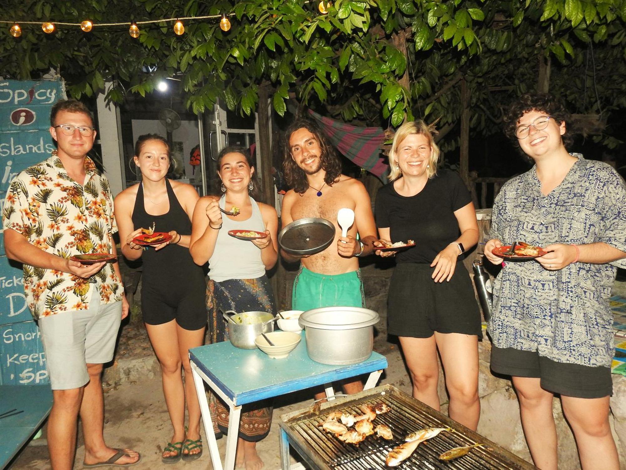 Spicy23 - M' Pai Bay Pansiyon Sihanoukville Dış mekan fotoğraf